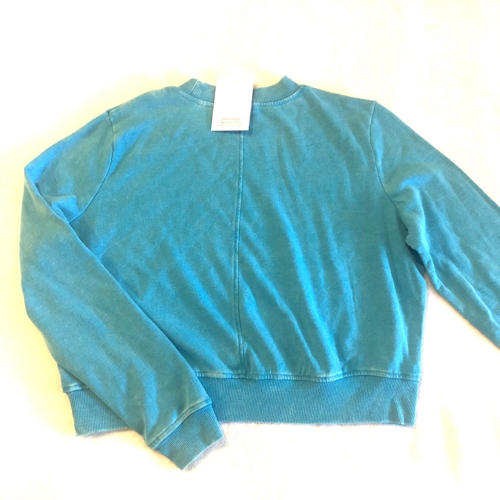 Love Fire a Ocean blue pullover